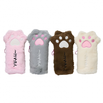 Купить Пенал-косметичка фигурный, меховый "Лапка" оптом